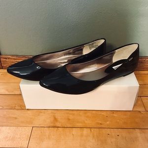 Steve Madden Black Flats